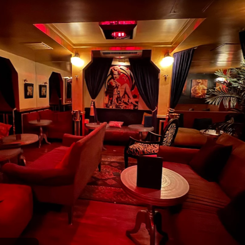 Couple singles mixer at Flûte Bar